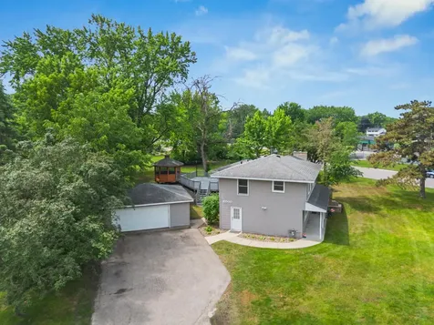 10500 Vessey Road Bloomington MN 55437
