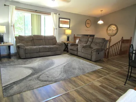 217 London Road Marshall MN 56258