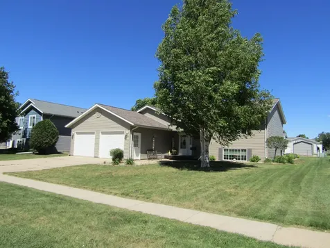 217 London Road Marshall MN 56258