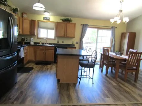 217 London Road Marshall MN 56258