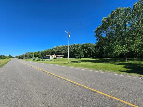 8210 Oakwood Drive SE Clear Lake MN 55319