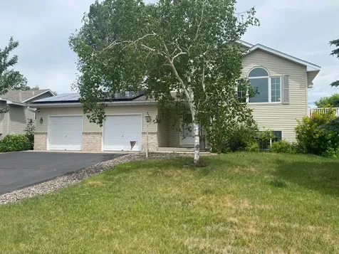 204 14th Avenue S Princeton MN 55371