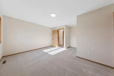 1193 Shawmut Street S Shakopee MN 55379