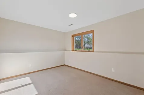 1193 Shawmut Street S Shakopee MN 55379