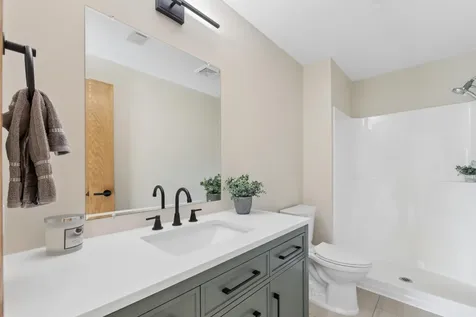 1193 Shawmut Street S Shakopee MN 55379