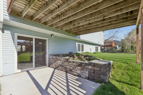 1193 Shawmut Street S Shakopee MN 55379