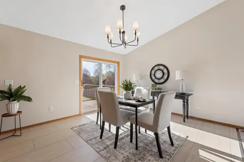 1193 Shawmut Street S Shakopee MN 55379