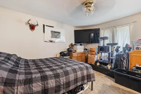 8233 Highway 37 Eveleth MN 55734