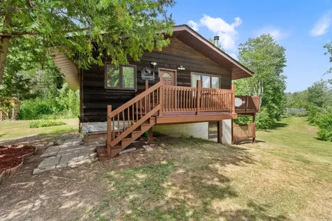 8233 Highway 37 Eveleth MN 55734
