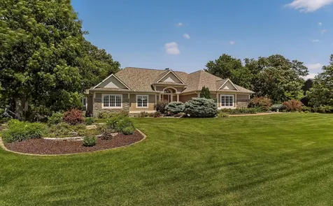 570 River Park Road SE Oronoco MN 55960