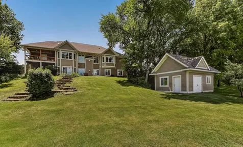 570 River Park Road SE Oronoco MN 55960