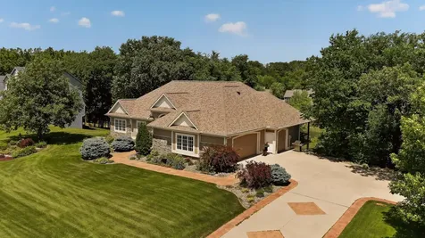 570 River Park Road SE Oronoco MN 55960