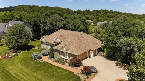 570 River Park Road SE Oronoco MN 55960
