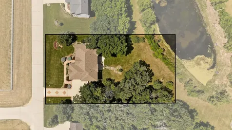 570 River Park Road SE Oronoco MN 55960