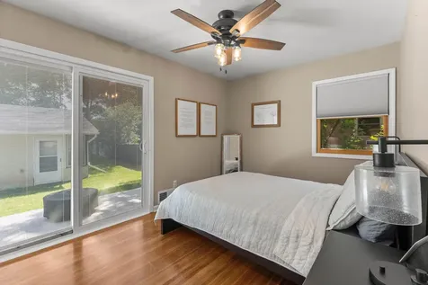 784 Mary Street N Maplewood MN 55119