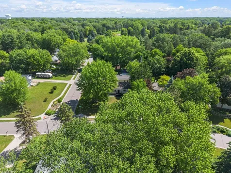 784 Mary Street N Maplewood MN 55119