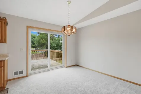 2073 Lydia Avenue E Maplewood MN 55109