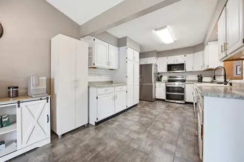 57 Prairiewood Drive S Fargo ND 58103