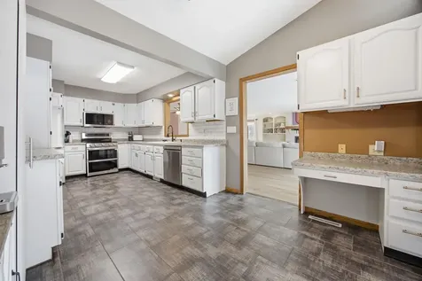 57 Prairiewood Drive S Fargo ND 58103