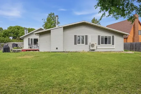 57 Prairiewood Drive S Fargo ND 58103