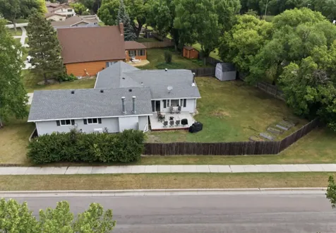 57 Prairiewood Drive S Fargo ND 58103