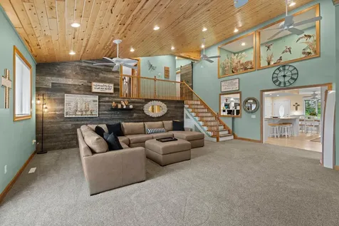 456 Vadnais Road Vadnais Heights MN 55127