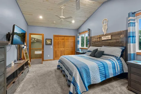 456 Vadnais Road Vadnais Heights MN 55127
