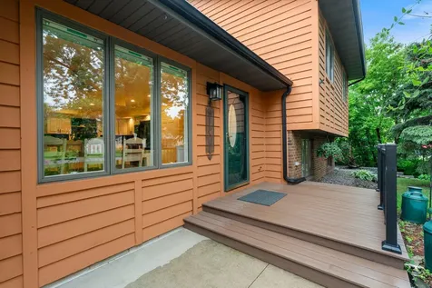 456 Vadnais Road Vadnais Heights MN 55127