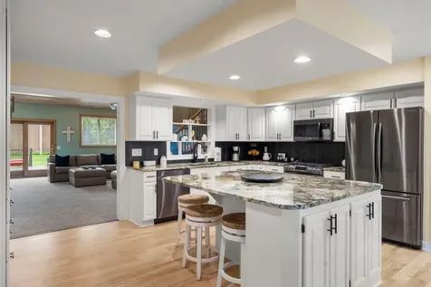 456 Vadnais Road Vadnais Heights MN 55127
