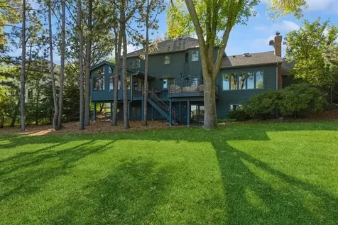 12428 54th Avenue N Plymouth MN 55442