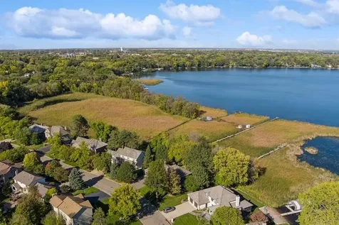 12428 54th Avenue N Plymouth MN 55442
