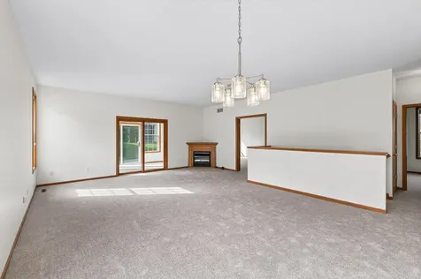 442 Meadowood Lane Burnsville MN 55337