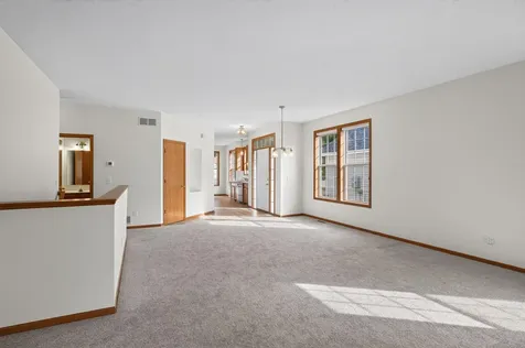 442 Meadowood Lane Burnsville MN 55337