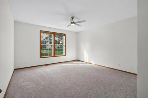 442 Meadowood Lane Burnsville MN 55337