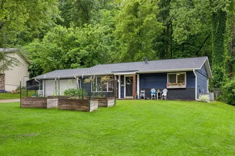 2286 Bevans Circle Red Wing MN 55066