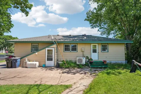 38804 8th Avenue North Branch MN 55056