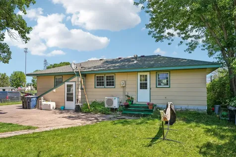 38804 8th Avenue North Branch MN 55056