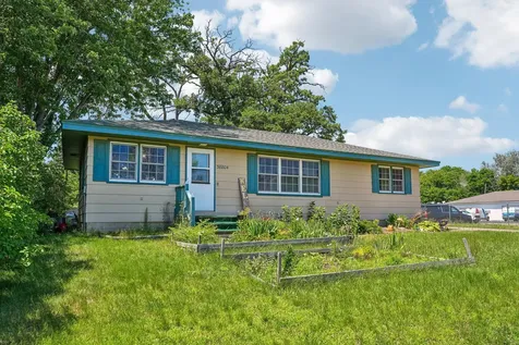 38804 8th Avenue North Branch MN 55056