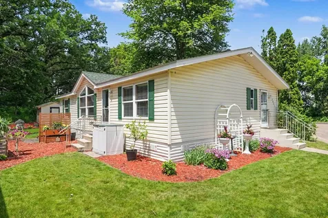 5021 Wellington Avenue Mounds View MN 55112