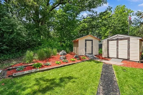 5021 Wellington Avenue Mounds View MN 55112