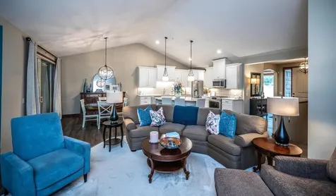 8619 Lake Riley Drive Chanhassen MN 55317