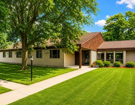 102 Edgewood Street New York Mills MN 56567