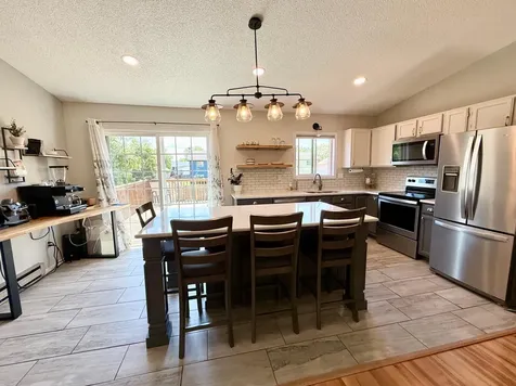 1508 36th Avenue S Fargo ND 58104