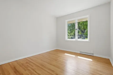 2618 Southlawn Drive Maplewood MN 55109