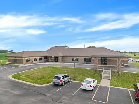 1004 N Loeffler Avenue Caledonia MN 55921