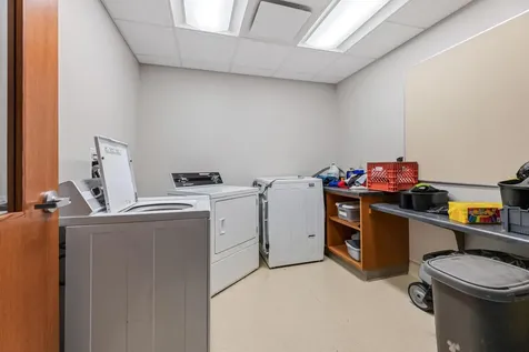 1004 N Loeffler Avenue Caledonia MN 55921