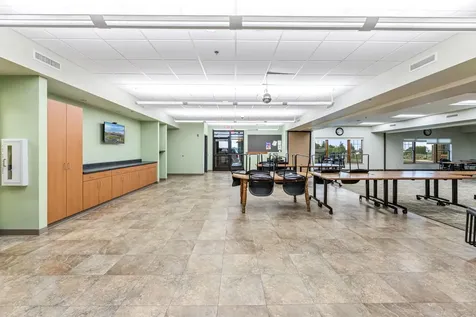 1004 N Loeffler Avenue Caledonia MN 55921