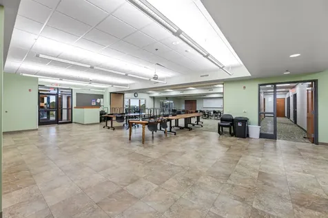 1004 N Loeffler Avenue Caledonia MN 55921