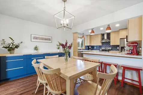 2744 Chisholm Avenue North Saint Paul MN 55109