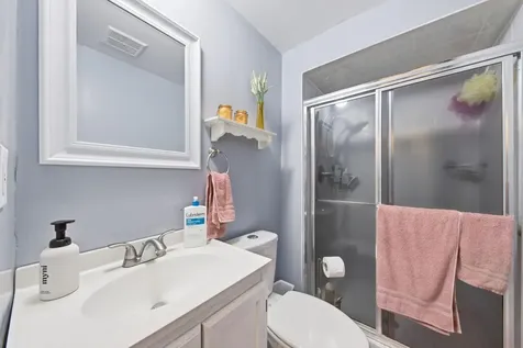 2744 Chisholm Avenue North Saint Paul MN 55109